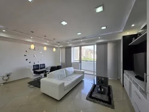 Apartamento Totalmente Equipado Y Amoblado En El Parral Valencia