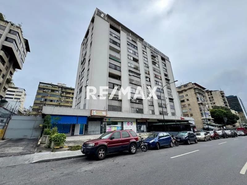 Apartamento venta en los palos grandes para remodelar de 146m²