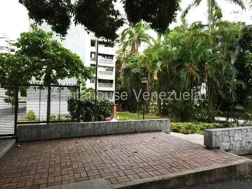 Apartamento En Alquiler En Los Palos Grandes Lj 26-21266