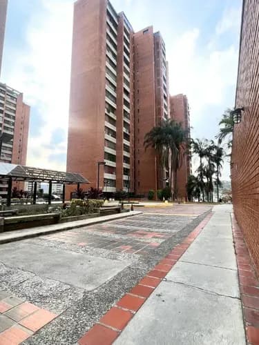 Apartamento En Venta En Prados Del Este Yd