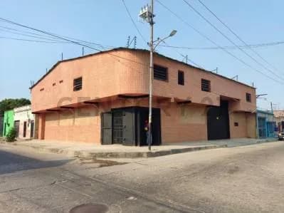 Galpón En Venta Ubicado en Santa Rosa
