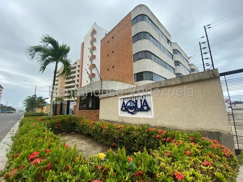 Apartamento (1 Nivel) en Alquiler en Puerto Encantado, Miranda