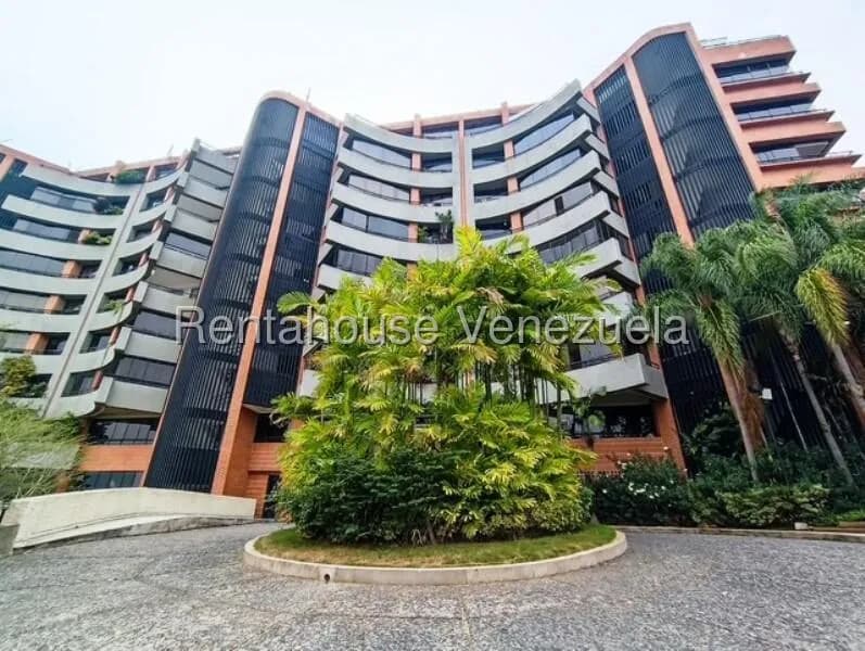 Apartamento (1 Nivel) en Alquiler en La Alameda, Distrito Metropolitano