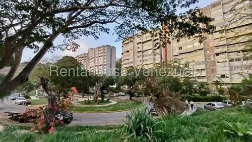 Lindo Apartamento En Venta En La Urbanizacion La Bonita 26-19273 Ma