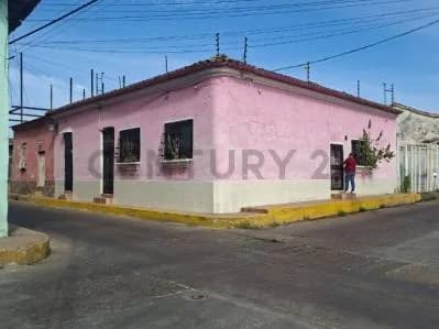 En venta casa comercial en Barcelona casco central