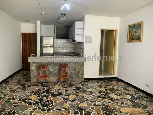 En El Centro De Los Palos Grandes Apartamento En Alquiler Con Extraordinaria Terraza 26-9104 Jca