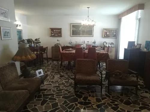 Np Esta Versátil Casa En Venta En Colinas De Los Caobos Yf 26-16248
