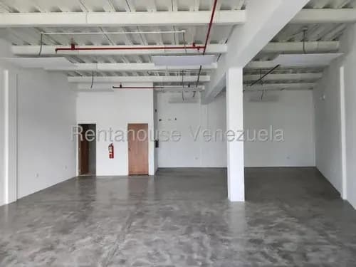 Local En Venta En Cabudare Zona Del Placer Codigo 2 6 4 6 9 9 Mildred Local En Alquiler En Cabudare De 92 M2. Cuenta Con Amplio Planta Eléctrica. Estacionamiento, Pozo Propio, Vigilancia Y Cámaras De