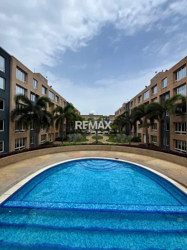 Se Vende Apartamento en el Conjunto Residencial Entremares Lecheria