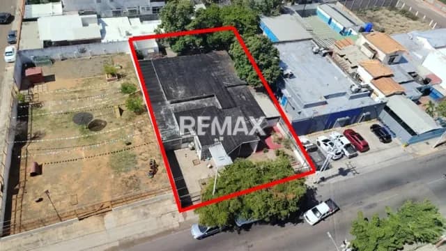 Casa Comercial en Venta Sector Paraiso