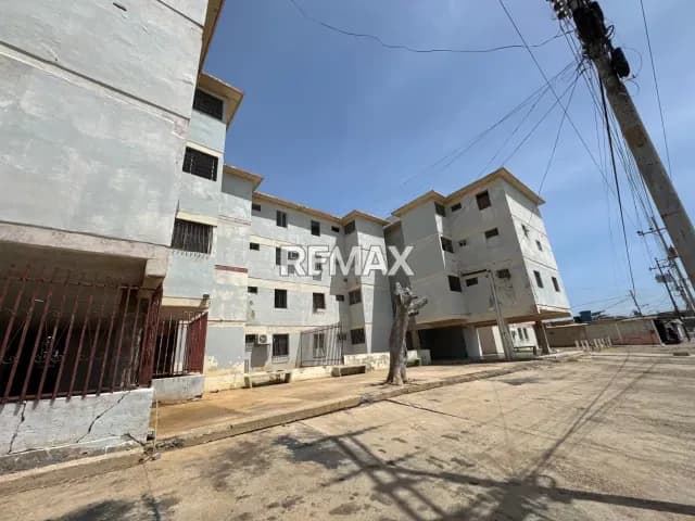 Apartamento en Venta 3er Piso, Urb Jorge Hernandez, Banco Obrero, Municipio Carirubana, Estado Falcon