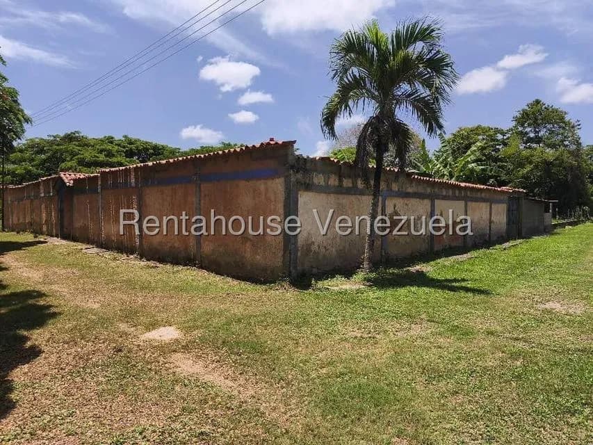 Casa (1 Nivel) en Venta en Club Campestre El Paraiso, Miranda