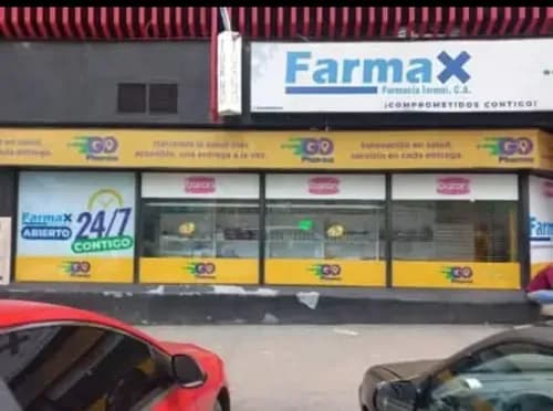 En Alquiler Amplio Local Frente Al Sambil De La Candelaria. (r.o)