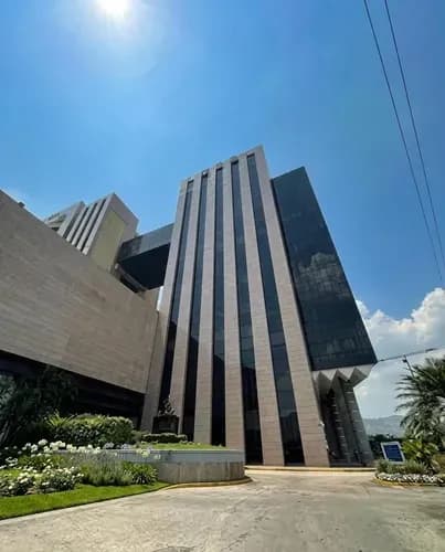 Oficina En Venta En El Hesperia Wtc Valencia Carabobo Im 2371