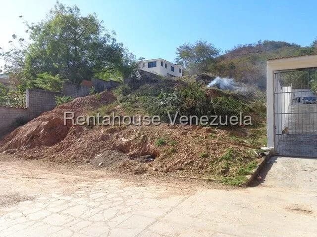 Terreno (Residencial) en Venta en Colinas de Guataparo, Carabobo