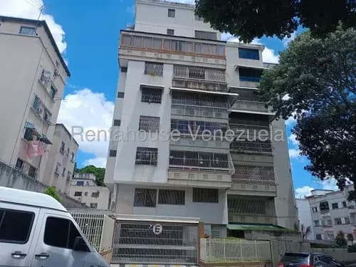Amplio Apartamento En Venta- Las Acacias-yz-cod.26-2810