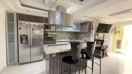 Np Townhouse En Venta Villas De San Rafael San Diego Código 325205