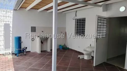 Casa En Venta En Urb. Roca Nostra 2 Dayana Saez 26-16660