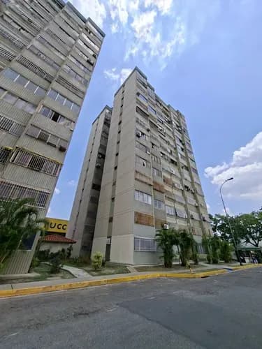 Apartamento En Venta La Granja Naguanagua Residencias Don Bosco. Cerca De Zona Comercial, Facial Acceso A La Universidad Y Colegios. Cerca De Vías Principales Y Autopistas. Dapo