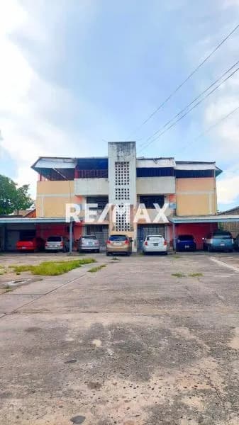 TERRENO CON BIENECHURIA EN VENTA EN BARRIO LA BARRACA