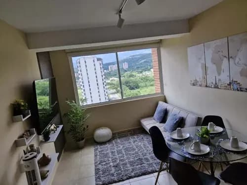 Carolina Romero Alquila Apartamento En Res. Sun Suite, Mañongo. (via-139) Sólo Clientes
