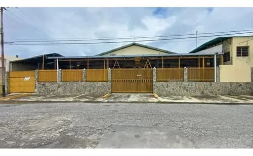 Galpón Independiente En La Zona Industrial La Quizanda Valencia Edo Carabobo Vende Dayanna Vasquez