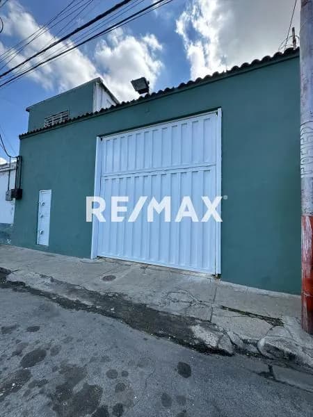 Se vende Galpón en Santa Rosa, Maracay