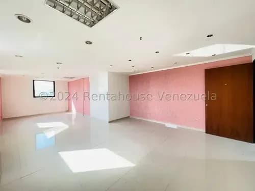 Alquiler De Oficina En Maracay Torre Sindoni. Ljsa 25-17047