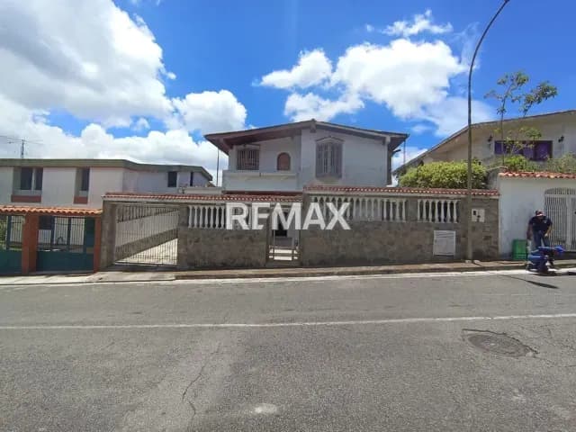 CASA EN VENTA PARQUE RETIRO SAN ANTONIO DE LOS ALTOS
