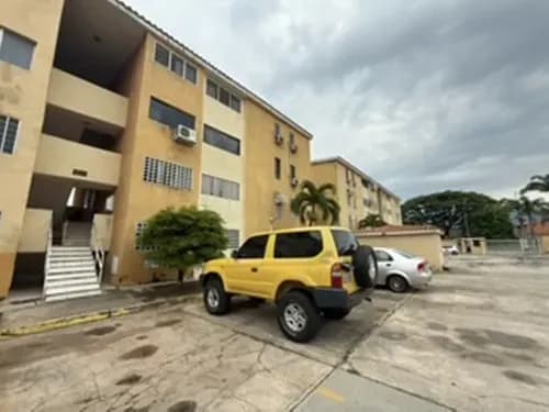 Apartamento En Venta En Residencias Manantial Naguanagua. St