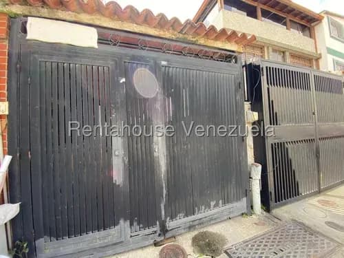 Casa En Venta, La California Sur #25-17830