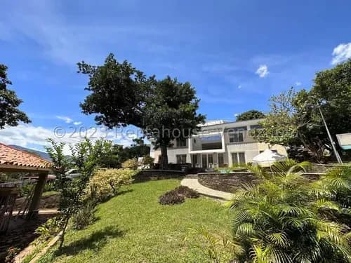 Teresita Luigi Ofrece En Venta Lujosa Casa Con Piscina Y Extenso Terreno En Las Morochas, San Diego, Tl #26-8714