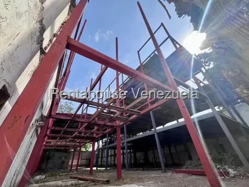 Terreno En Alquiler En Maracay Zona Centro Estef 26-21569