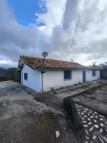 Venta De Casa En Montecarmelo Vía Casa Del Padre, Cordero, Mcpio Andrés Bello A 15' De Palmira. Ammp 002