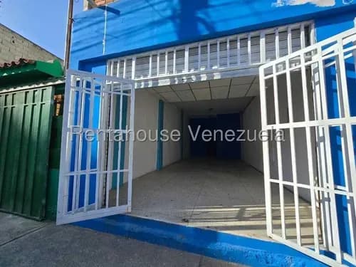 Dennymar, Alquila Local Comercial En Barquisimeto Centro Con 65m2 Con Todos Los Servicios Basicos Y En Optimas Condiciones Contactame Por Favor...! B6a9672.