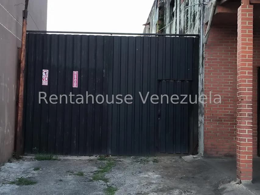 Terreno (Comercial) en Venta en Centro, Aragua