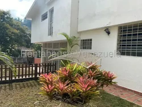Casa En Venta Prados Del Este Mls #26-16253 Beisy Figueredo