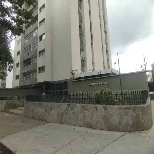 Mml Cod: 327310 Apartamento En Alquiler En Valles De Camoruco, Canon: 300$ Clientes Directos