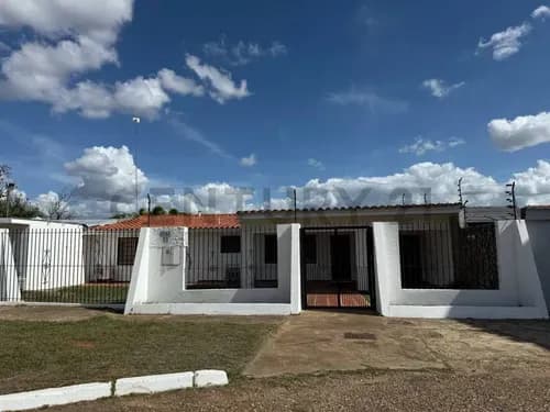 Casa Quinta En Venta En Conjunto Residencial Los Cocales El Tigre Edo Anzoategui