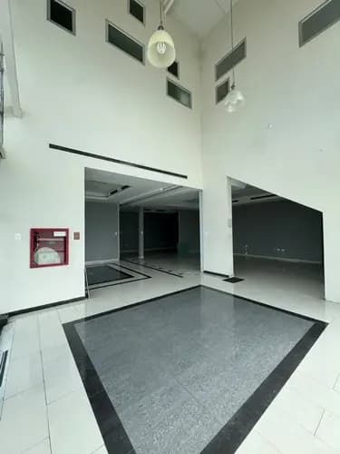 En Alquiler Galpón. Cercano Al Alevado Divenca 330953-er