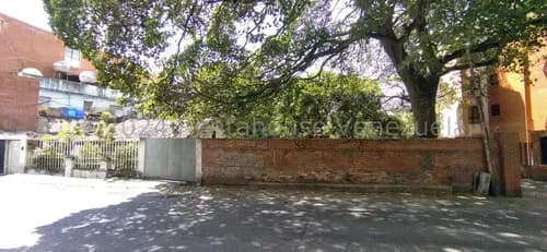 Terreno Residencial En Venta En Sebucán, Caracas 24-21222 Yf