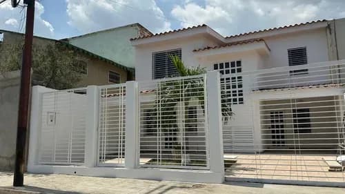 Oportunidad Del Mercado Thowhouse De Inversión En Venta