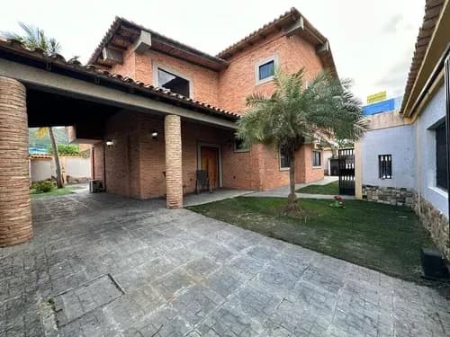 Annic Coronado Vende Espectacular Casa En Chalet's Country San Diego 329178