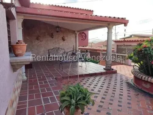 Milagros Inmuebles Casa Venta Barquisimeto Lara Zona Este Colinas De Santa Rosa Economica Residencial Economico Código Inmobiliaria Rent-a-house 26-237