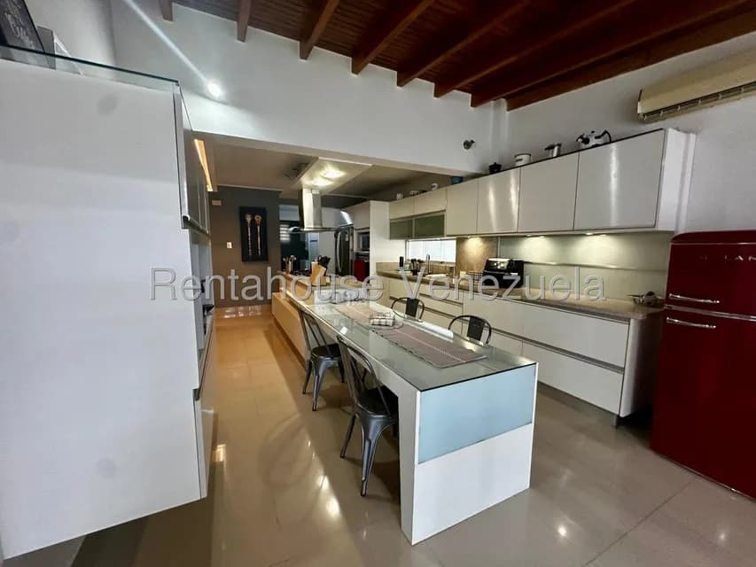 Casa (Duplex) en Venta en La Zaragoza, Portuguesa