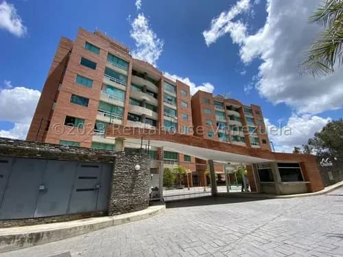 Y.a / Apartamento En Venta - Lomas Del Sol / Mls #24-5110
