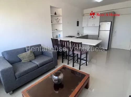 Excelente Oportunidad De Alquiler En Una Zona Privilegiada De Maracaibo! Este Apartamento Amoblado Ofrece Comodidad Y Fácil Acceso Al Cc La Logo Mall Y Vías Principales. LG