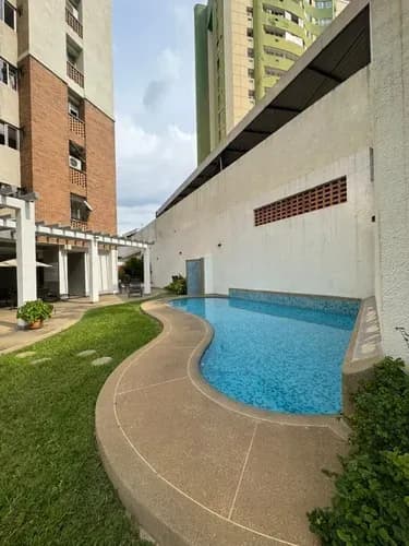 Apartamento En Venta (sandra Nino), Los Mangos, Con Piscina, Mayo