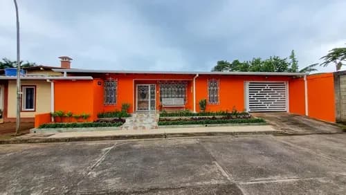 Venta De Casa En Lomas Blancas Vía Cordero, Conjunto Residencial Canaima