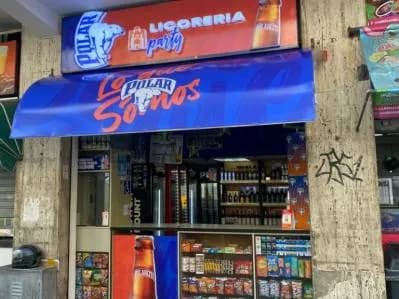 Licorería TOP en Chacao! Fondo de Comercio, 100% Operando!